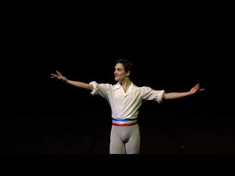 Ines McIntosh & Shale Wagman in "Flames of Paris" pas de deux