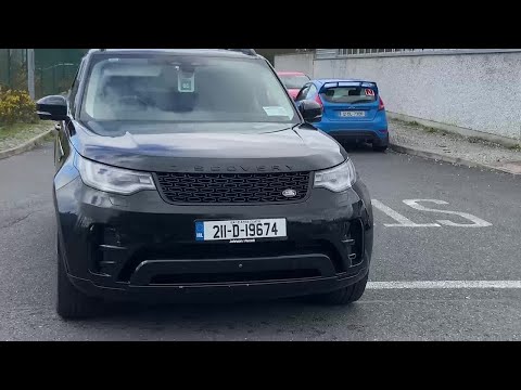 Land Rover Discovery DISCOVERY MY21 3.0 SD6 SE COM - Image 2