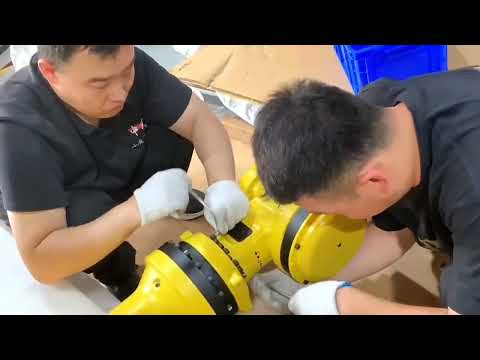 Remove the new fanuc robotic arms#cnc #fanuc #repair #robot #industry  https://www.yaotaishcnc.com