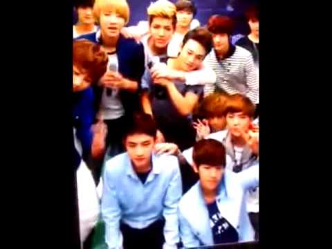 [120810] EXO S.M.Art Exhibition - Singing Karaoke /EXOTROLLRLAB