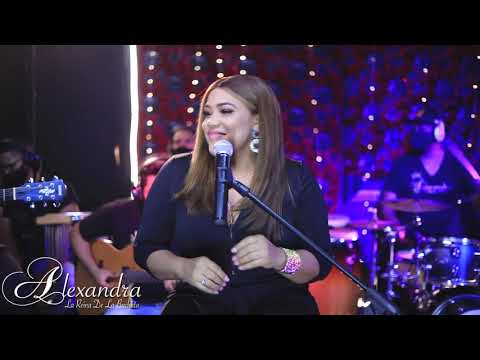 No Es Una Novela - Alexandra La reina De La Bachata (Concierto Virtual)