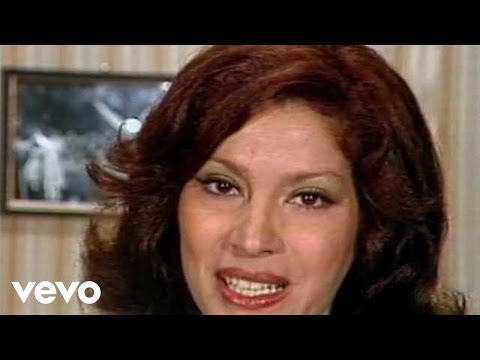 Você Passa e Eu Acho Graça - Clara Nunes