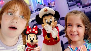 WE SURPRiSE CAPTAiN MiNNiE 🚢 Last Day of our Disney Fun is full of Water Slides & ice cream cones