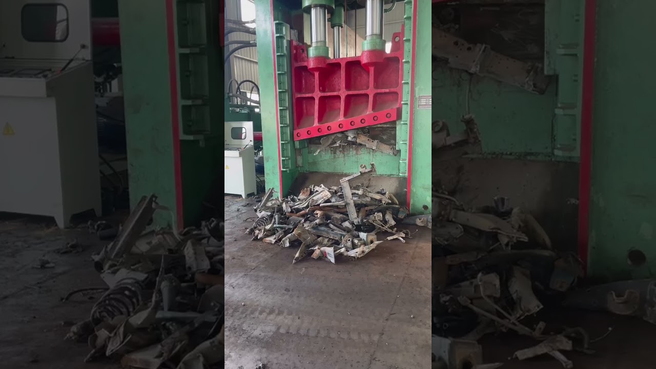 Vision 800T  Portal Frame Hydraulic Shearing Machine  cutting scraps