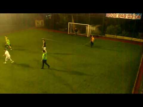 Futbol Arena Halı Saha 2 25.05.2016 20:30 - akillisaha.com