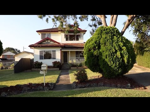 22 Blanc Avenue, East Hills - Daystar First National (Real Estate Video)