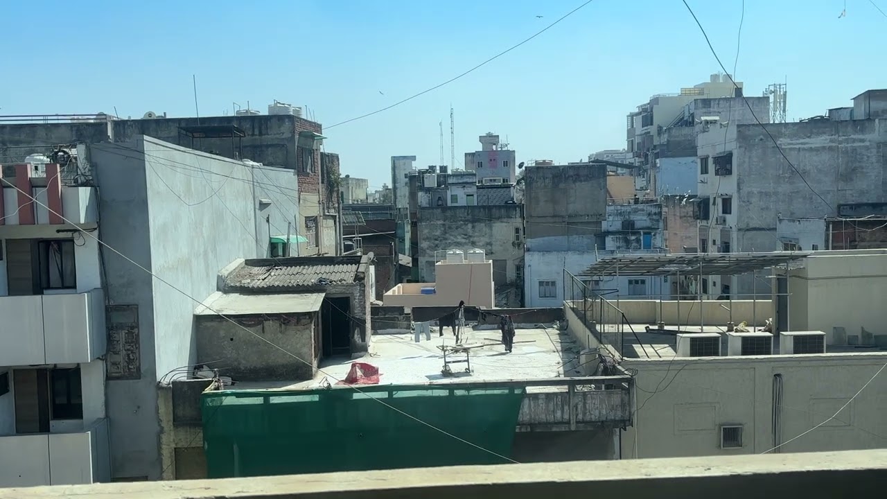 インド西部アーメダバードのホテルにて。2026.03