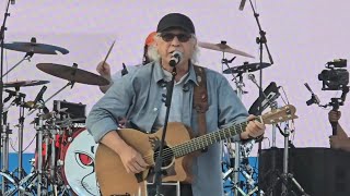 Download lagu IWAN FALS - Bento , live at HUT Bhayangkara 79 th Polri , Monas Jkt 1 Juli 2025 mp3