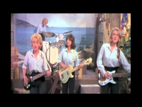 The Girls On The Beach -  I Want to Marry A Beatle