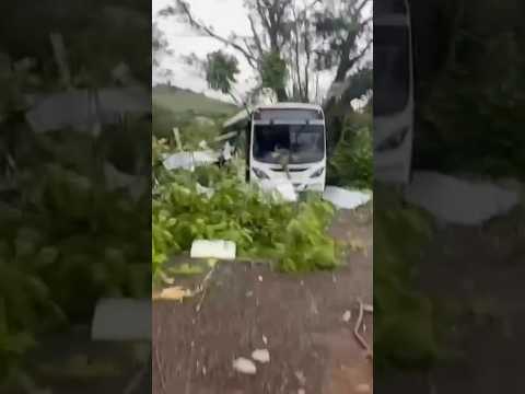 Moradores registram possível tornado em Dionísio Cerqueira, SC