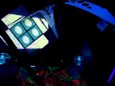 Nikroma Live vj Piloy Beach Forest Experience 9.2.13.mpg