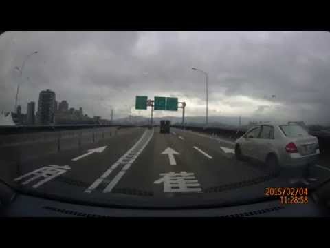 TransAsia Airway plane GE 235 crash in Taipei River HD