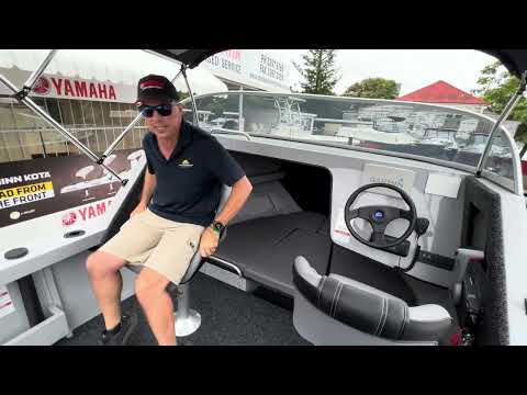 Sea Jay 521 Odyssey half cabin