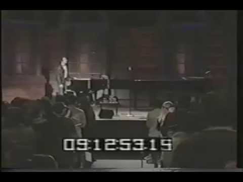 Jesse Rubenfeld performs original song for Billy Joel at UPenn