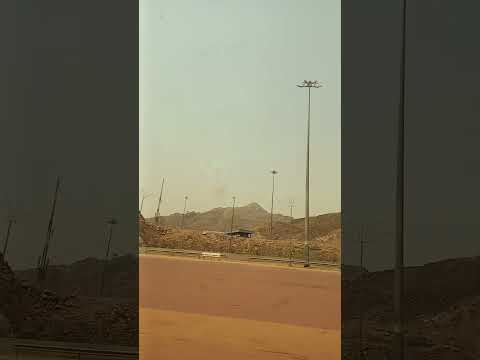 masjid e nimra and musfra