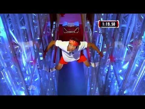 Gordon White's Stage 1 Run - American Ninja Warrior 2015