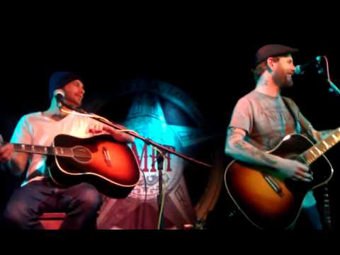 Corey Taylor  - Burnin' Love & Down in a Hole @ The Met Cafe 12/07/11 (Part 4)