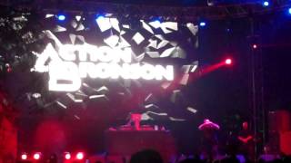 Action Bronson – Durag vs. Headband  (Live Camp Flog Gnaw, 11/13/16)