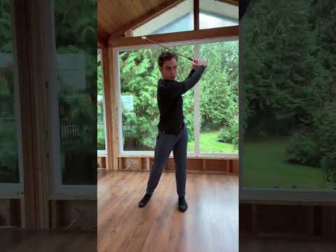 How to swing the golf club with momentum and weight shift! 🔥⛳️🔥 #golfswing #golf #golflife #golfing