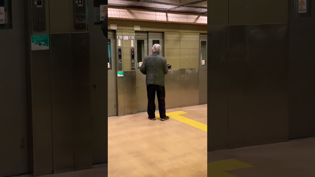 बघा जपानमधे फुड डिलीवरी कशी करतात🧐 #shorts #vlog #video #new #marathicouple #lifeinjapan #japan