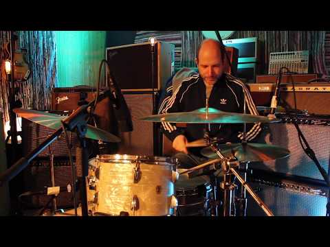 Corona Studio Session - Boogie On Reggae Woman by Stevie Wonder