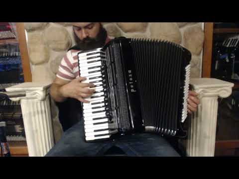 5695 - Black Petosa AM 1000 Piano Accordion LMMH 41 120 $5999