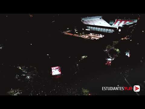 El cielo nos queda muy chico - Iván Sadovsky