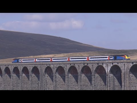 LSL's  HST 43058 & 43059 on test, visits Ribblehead 16th April 2021