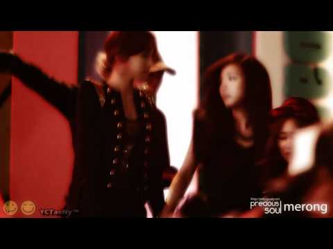 TaeNy/태니: Holding Hands (111003)