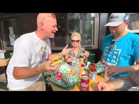 Lovely’s Old Fashioned Hamburgers with Ron Barba, Steve Grillo, Madison Malloy and Jason Scoop