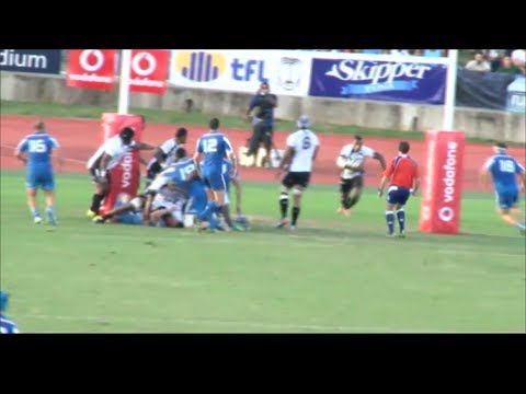 Fiji daringly run from underneath their own own posts to gain 3 points vs Italy 2014