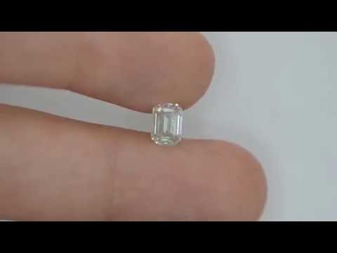 8EC114X1 - Emerald 1.01 Carat H color SI1 Natural loose diamond.