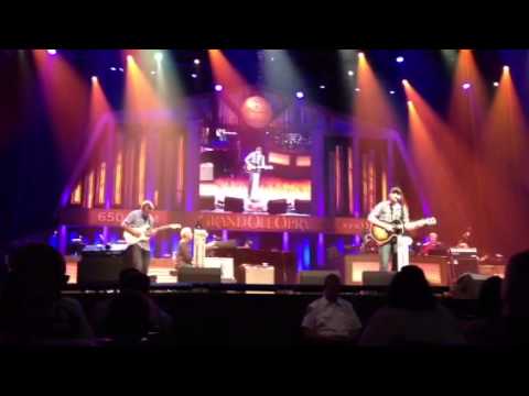 download lagu mp3 mp4 05 Eric Paslay She Don T Love You, download lagu 05 Eric Paslay She Don T Love You gratis, unduh video klip 05 Eric Paslay She Don T Love You