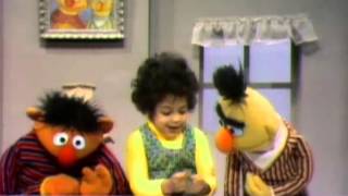 Classic Sesame Street   Ernie Bert Shola Adding Fingers