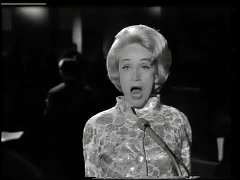 Marlene Dietrich - Sag mir wo die Blumen sind                       carmela-corren.com