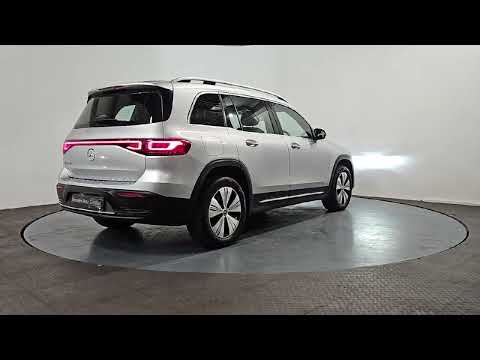 Mercedes-Benz EQB 250 with 7 seats - Image 2