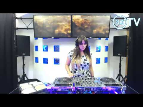 Live @PlayTV 3.09.2014 - Lady