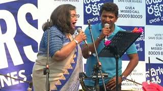 Puneeth Rajkumar and Usha Uthup singing Bombe Helutaite and Huttidare  in Rally For Rivers Function