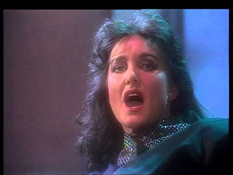 AVRO Music Hall (Candle Light): Alisha - Save A Little Love