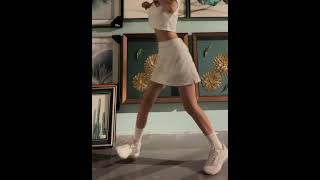 Bài này đang HOT bên Trung Quốc nè