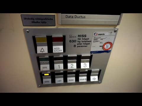 1988 DEVE holeless hydraulic elevator with 8 floors @ Hörnellgatan 17, Skellefteå, Sweden