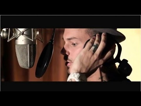 Les Voix De l'Enfant - Je reprends ma route [CLIP OFFICIEL]