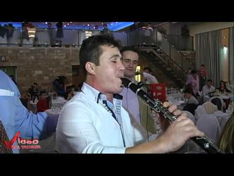 Kaba Me Klarinete : Nga Klarinetisti i Madh Ferd Mjeshtri .