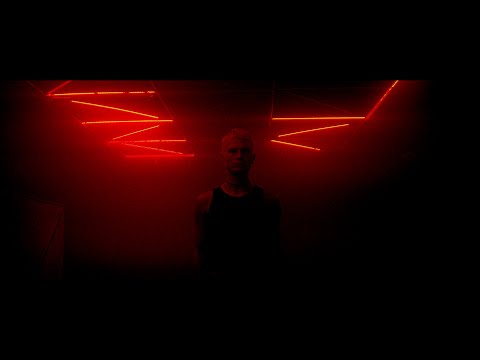 Laikka - Moving Slow (Official Video)