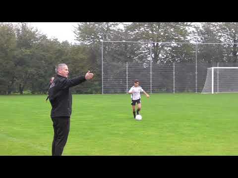 Victoria'04 JO15-3 vs KMD JO15-4, 3-10-2020, 1e helft