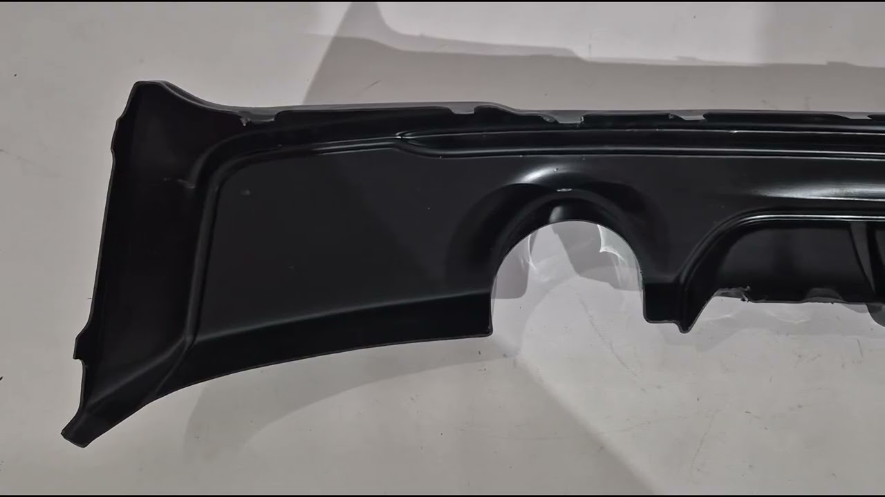 BMW serija 2 F22/F23 2014–2021 Zadnji difuzor DPT (sijajno črna) Video 1