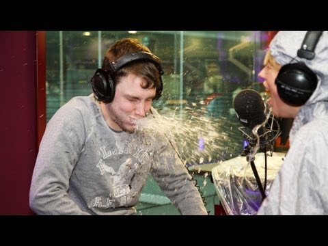 Sara Cox is back on Innuendo Bingo