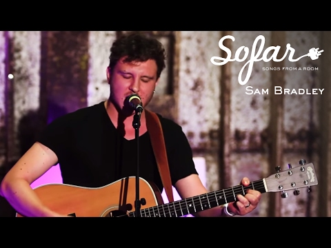 Sam Bradley - I Just Want to Be Loved Again | Sofar Hamburg