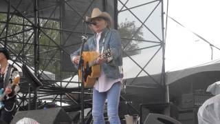 Dwight Yoakam - Streets of Bakersfield [Buck Owens cover] (FPSF Houston 05.31.14) HD