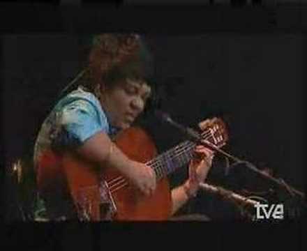 Rosa Passos Solo in Madrid:"Pret a Porter de Tafetá"(Joao Bosco).